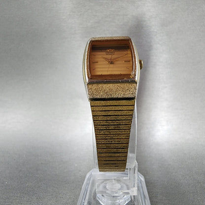 Seiko Watch Women 19mm Champagne Dial Gold Tone Rectangle 8y215000 New Battery5