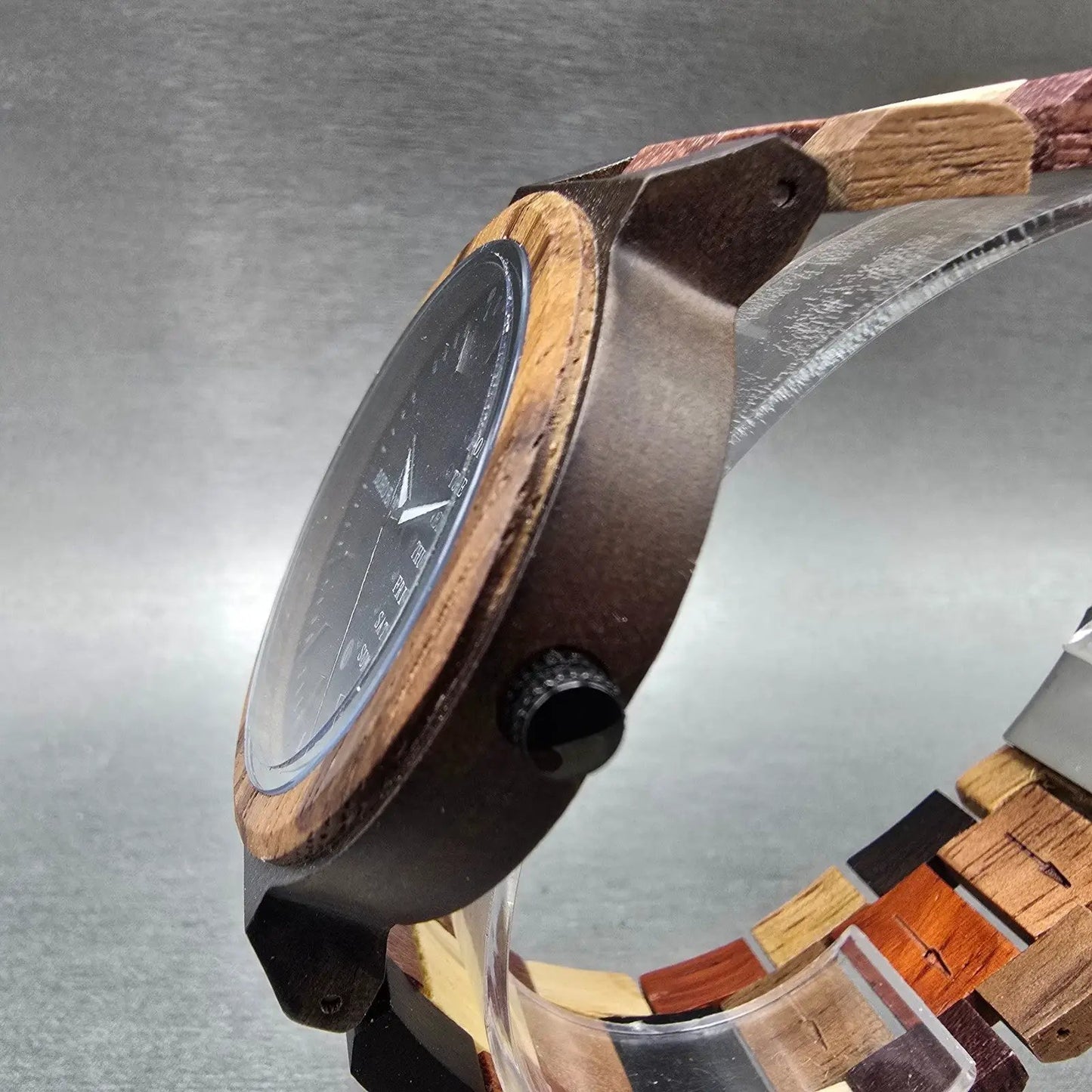 Bobo Bird Watch Men 46mm Brown Dial Wooden Case Round Daydate New Battery3