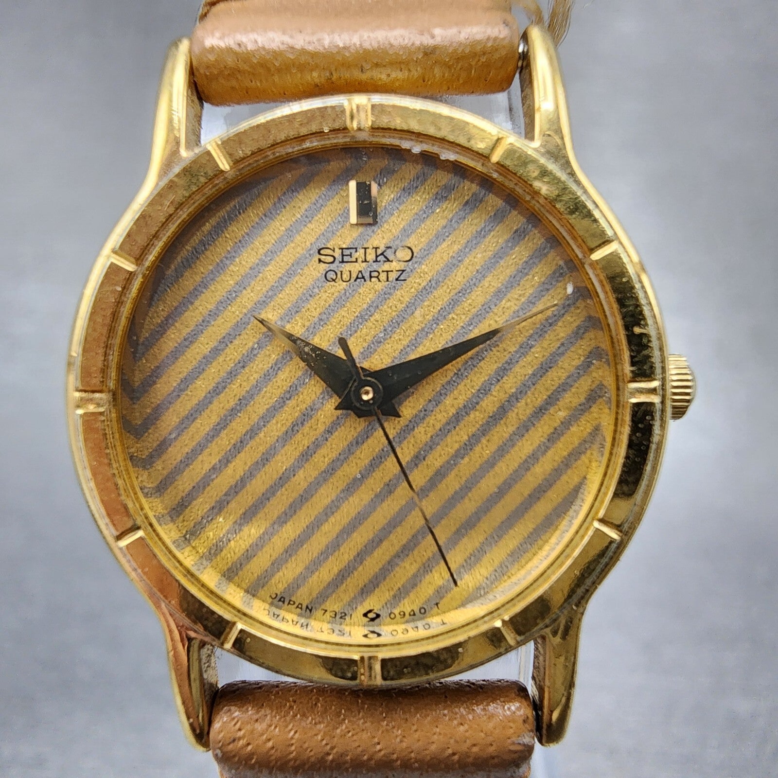 Seiko Watch Women 22mm Gold Dial Gold Tone Round 73210210 New Battery1