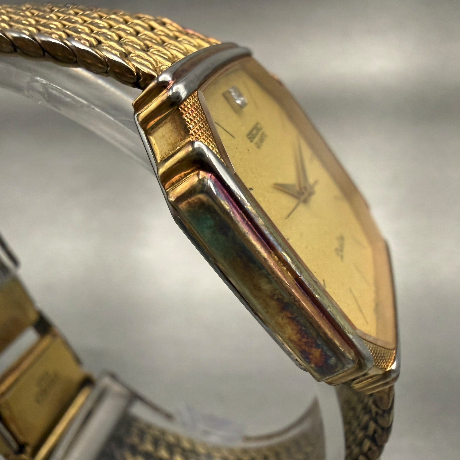 Seiko Dolce Watch Men 28mm Gold Dial Gold Tone Hexagon 7731-5000 New Battery3