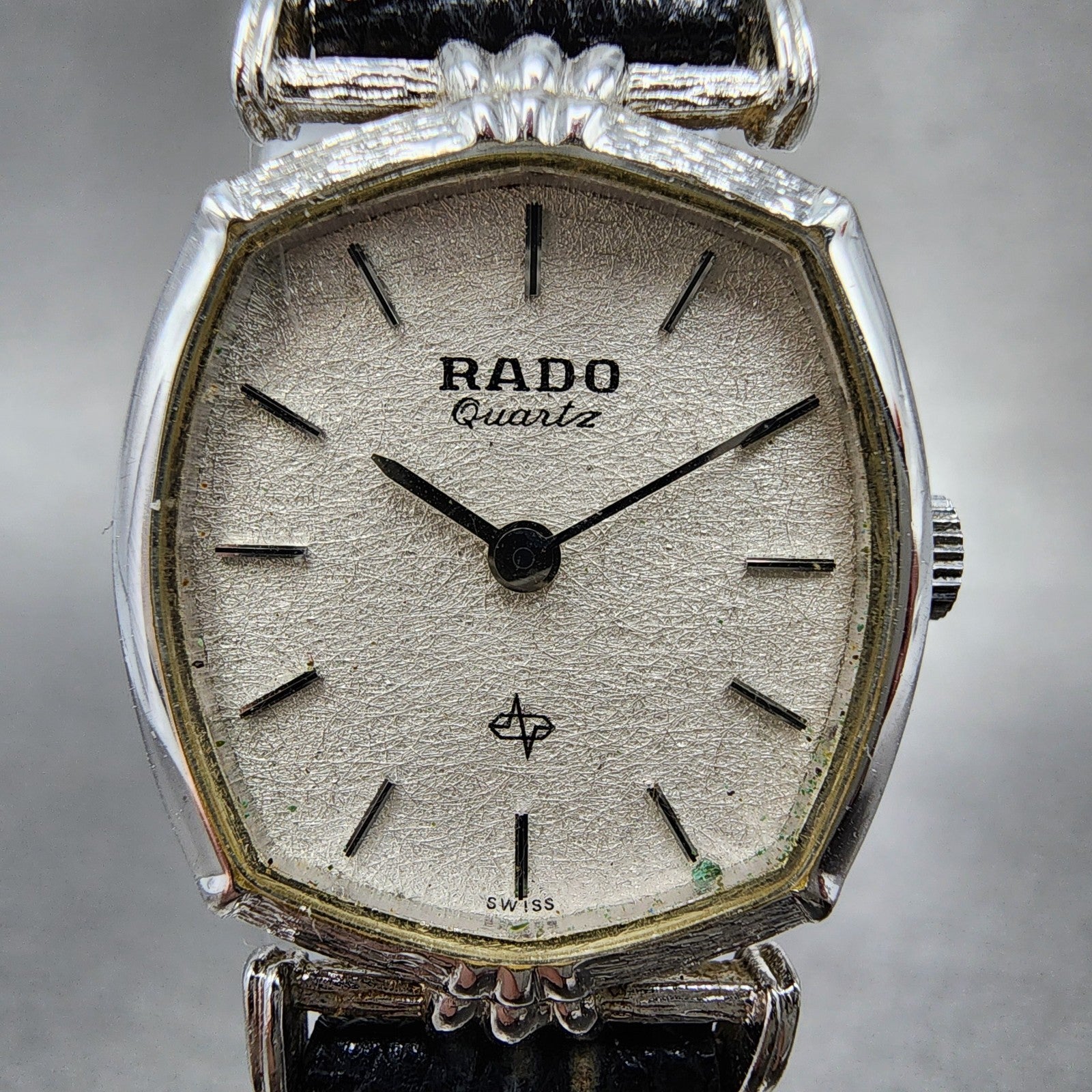 Rado Watch Women 20mm Silver Dial Silver Tone Round New Battery1