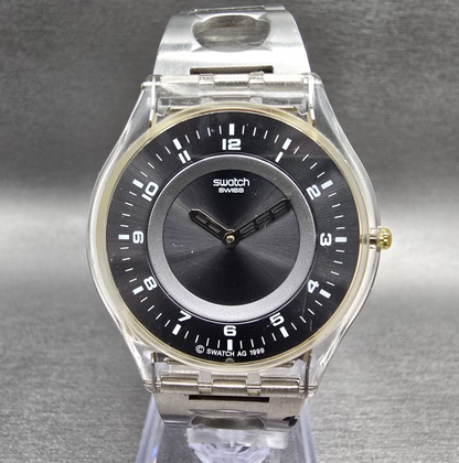 Swatch Skin Simple Like Watch Women 34MM Black Dial Clear Case SFK111G New Batt0