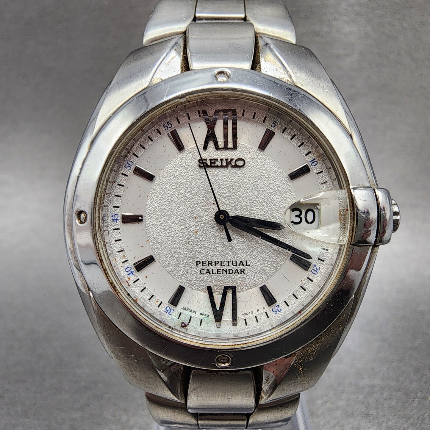 Seiko Perpetual Calendar Watch Men 39mm White Dial Silver Tone 8f320010 PARTS0