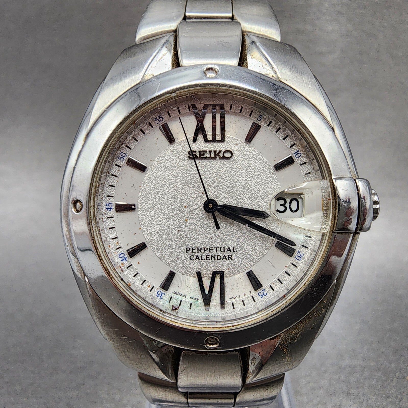 Seiko Perpetual Calendar Watch Men 39mm White Dial Silver Tone 8f320010 PARTS0