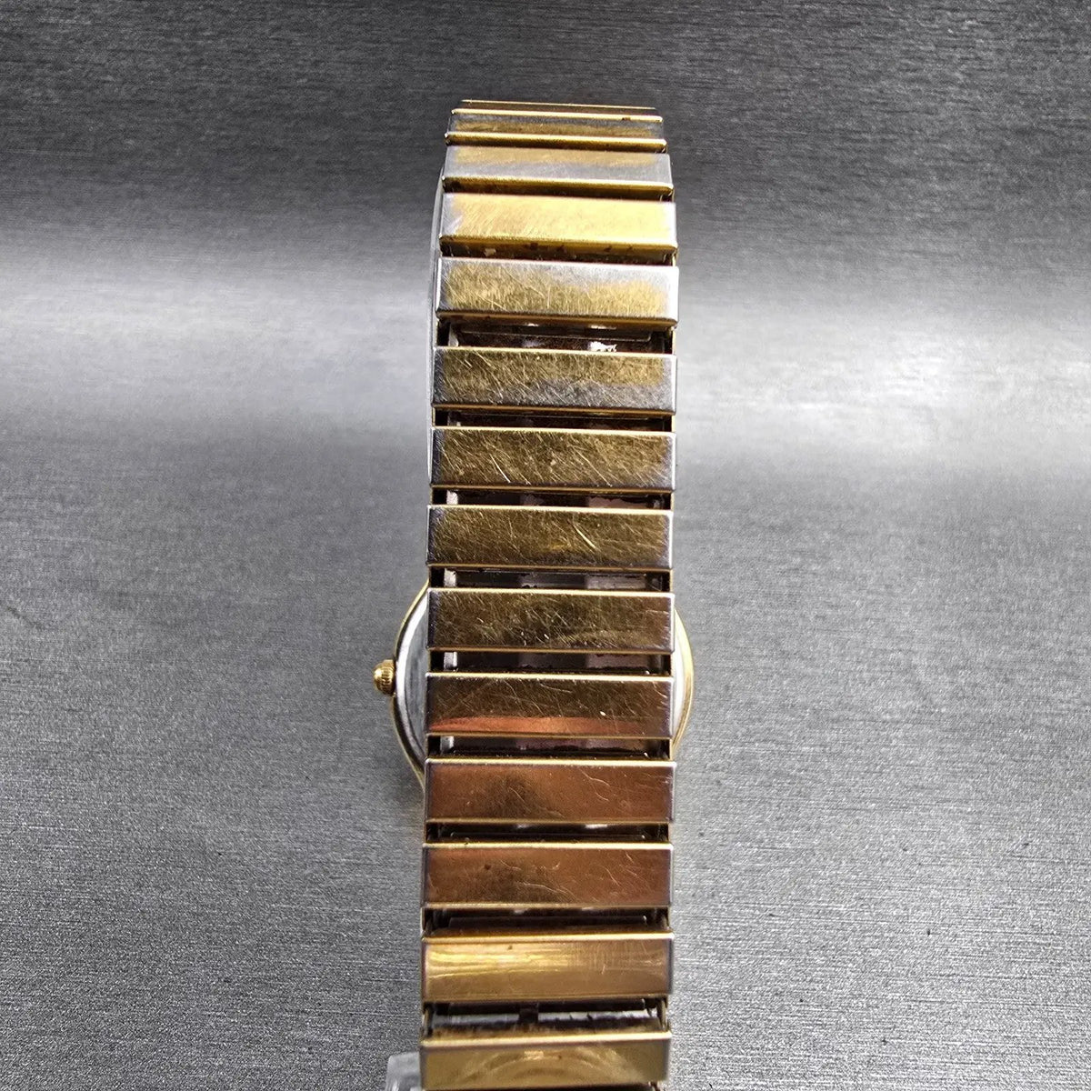 Citizen CQ Watch Men 35mm Champagne Dial Gold Tone Daydate 6101-915071 New Batt7