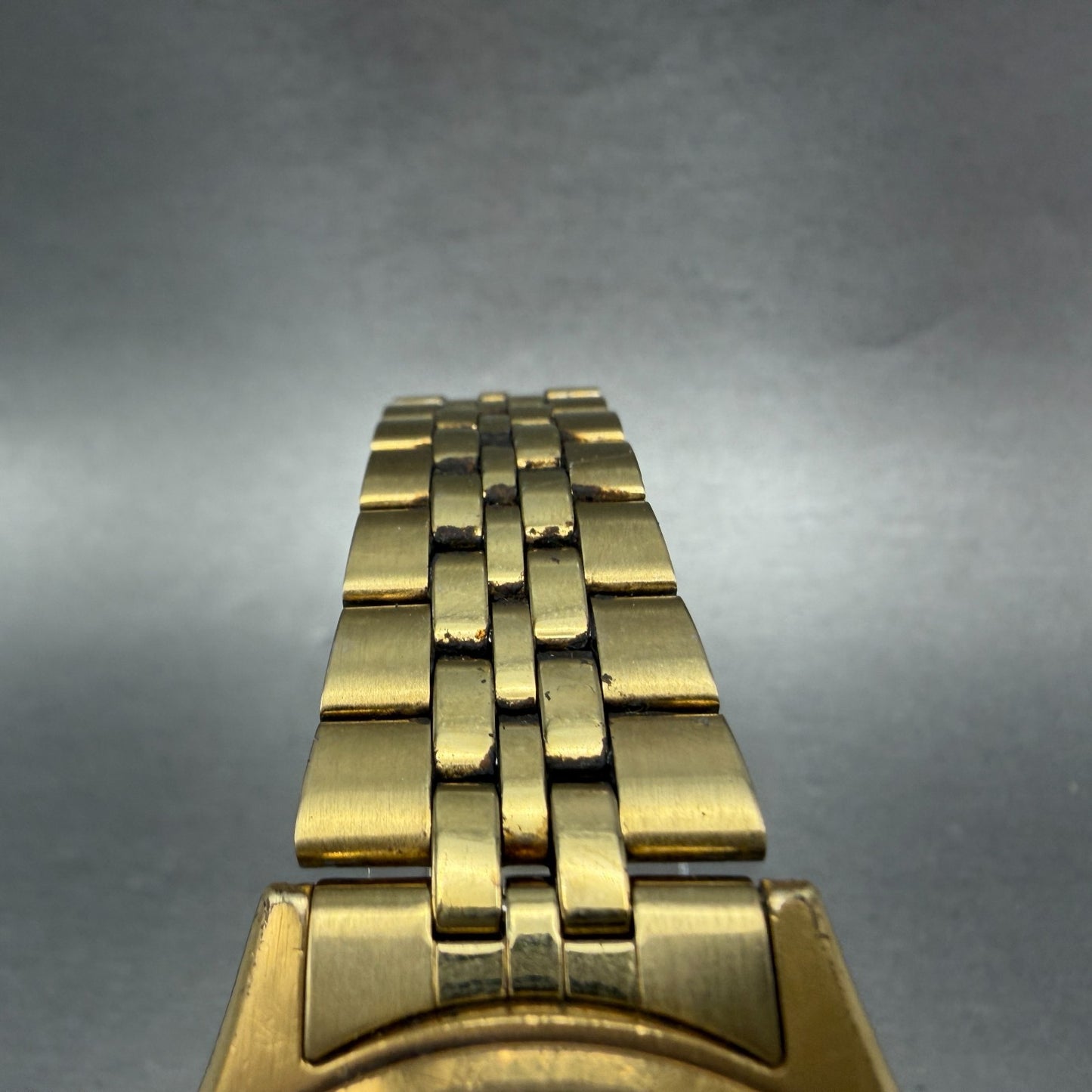 Seiko Watch Men 37mm Champagne Dial Gold Tone Daydate Round 7N43-9048 PARTS VTG5
