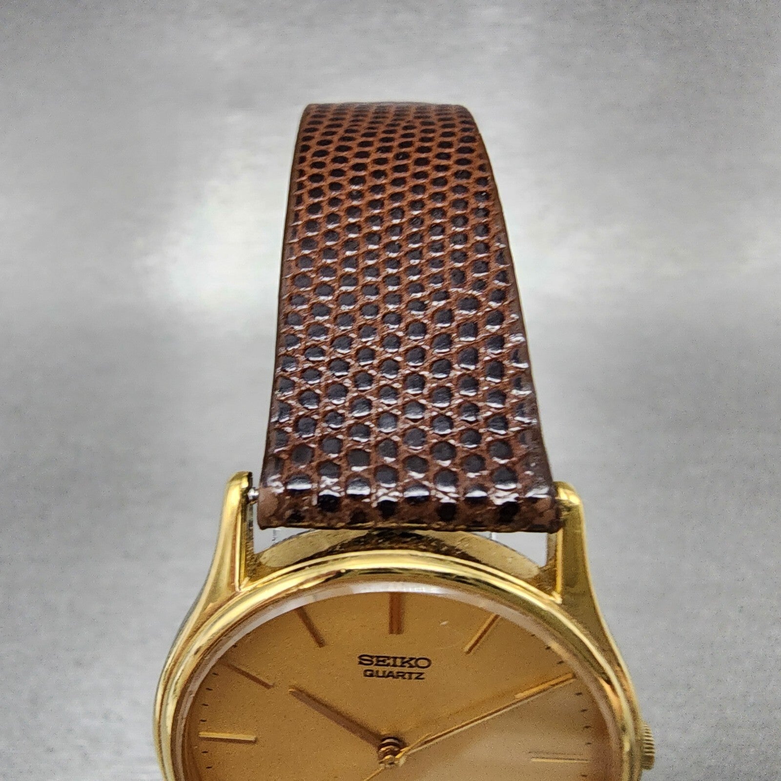 Seiko Watch Men 32mm Gold Dial Gold Tone Round 2K010099 Vinatge PARTS5