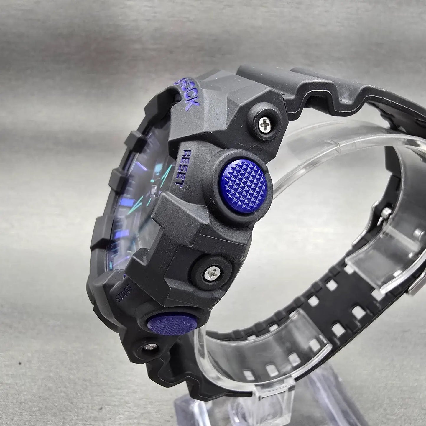 Casio G-Shock GA-700VB Watch Men 54mm Blue Dial Black Chrono Alarm New Battery2