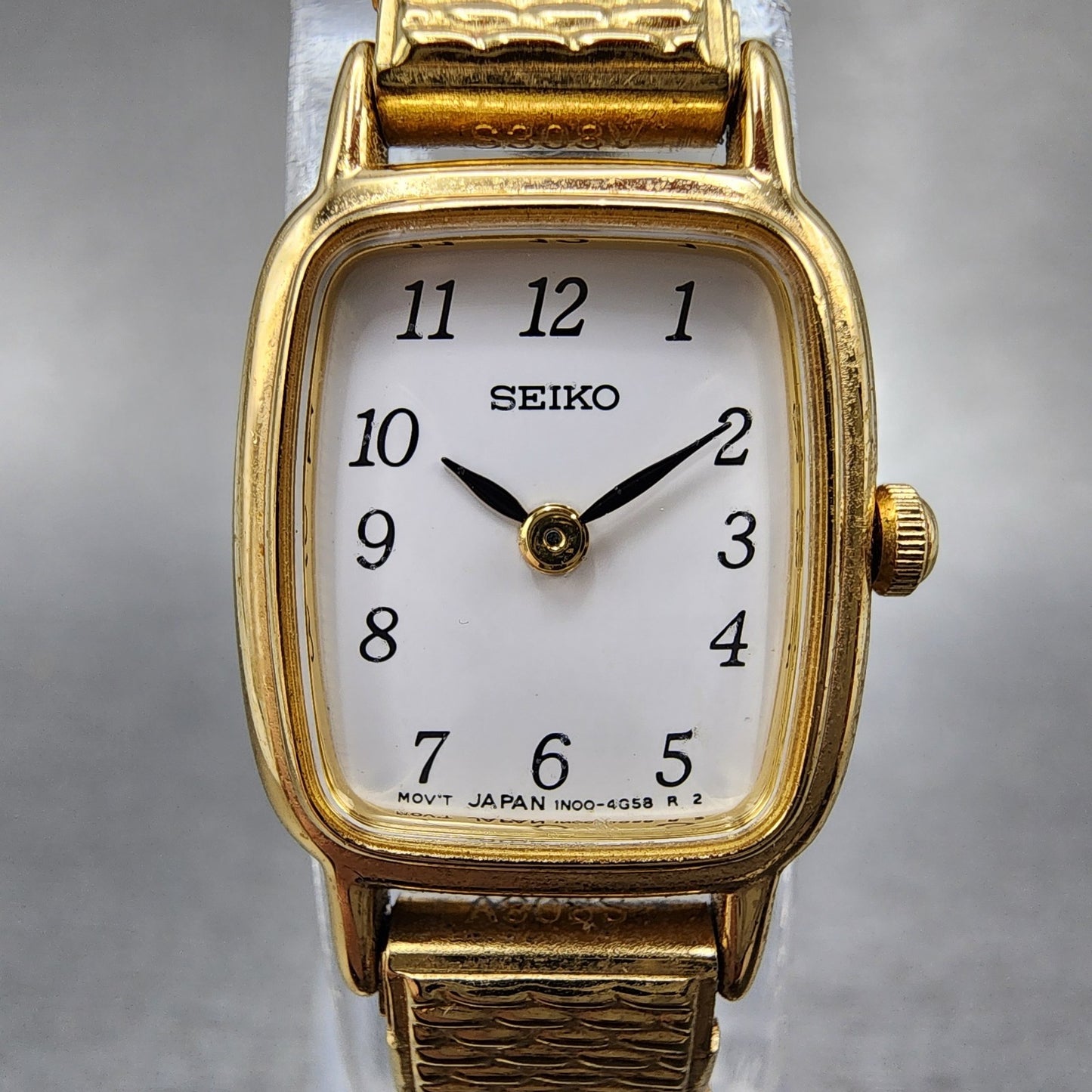 Seiko Watch Women 18mm White Dial Gold Tone Rectangle 1N005K29 New Battery1