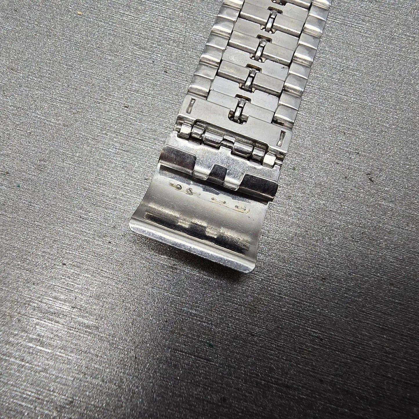 Seiko Bracelet 18mm Stainless Steel Gold Tone Vintage Japan Z1332L Broken Clasp15