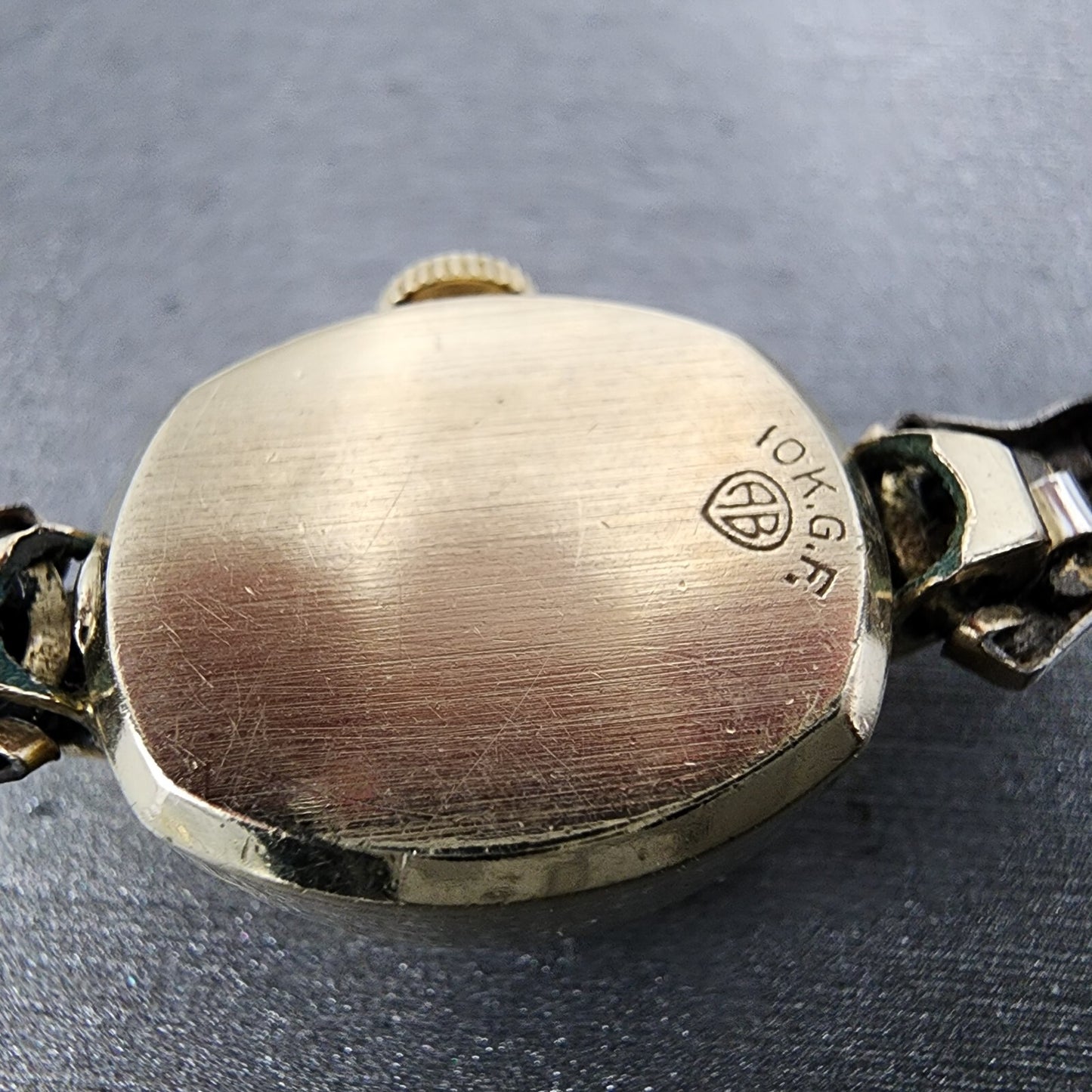 Longines Watch Women 15mm White Dial 10K Gold Filled Oval Cal 14.16 PARTS10