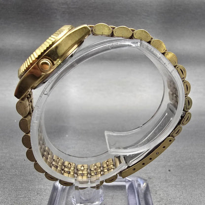 Citizen CQ Watch Women MOP Dial Gold Tone Daydate Round 1002-R15101 New Battery6