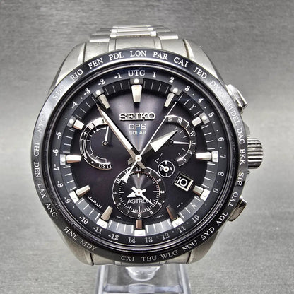 Seiko Astron GPS Watch Men45mm Black Dial Titanium Date World Time Solar Works0