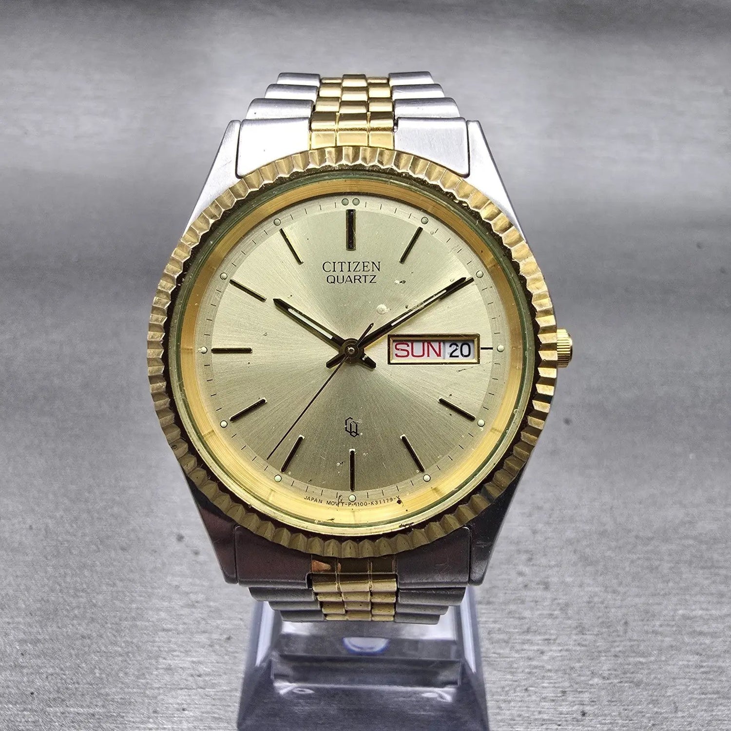 Citizen President Watch Men 35mm Champagne Dial Daydate 6100-K09311 New BatteryL0