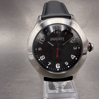Ducati Watch Men 41mm Black Dial Silver Tone Round Leather Band New battery0