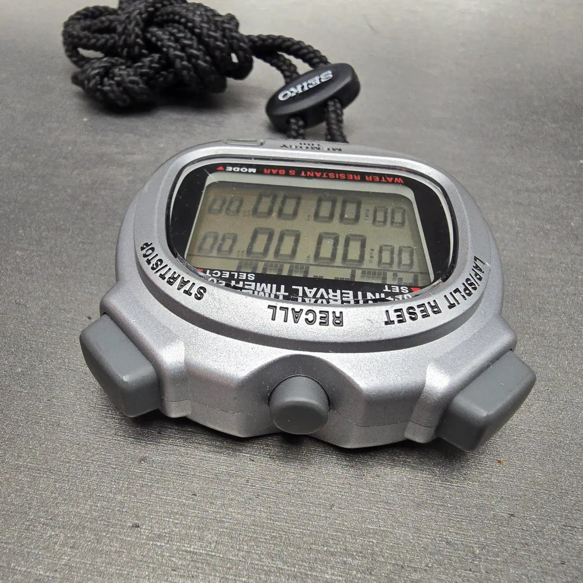 Seiko Stopwatch S057-4000 Digital Silver Timer 100 Lap Round New Battery4