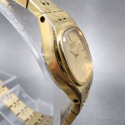 Seiko Watch Women 17mm Gold Dial Gold Tone Rectangle 73215399 New Battery3