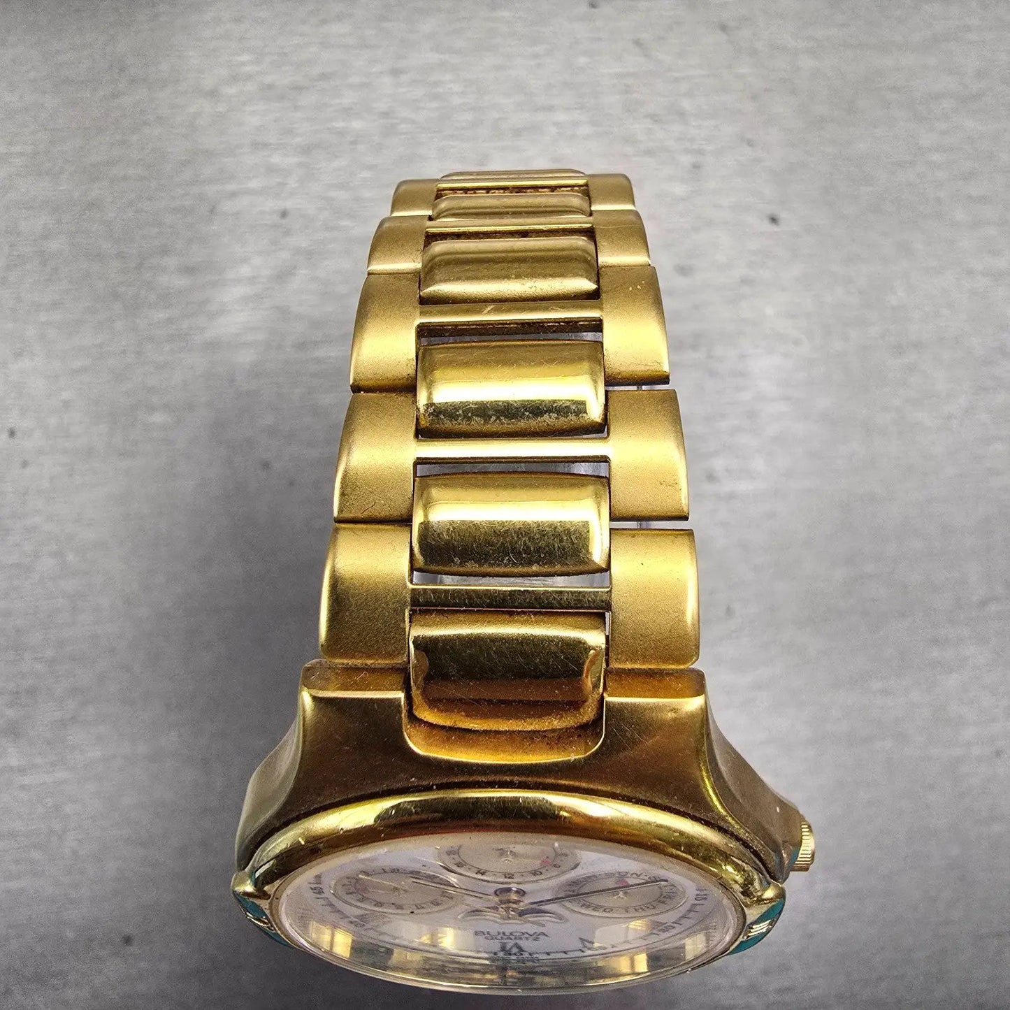 Bulova Moon Phase Watch Men 35mm White Dial Gold Tone Daydate 92D54 New Battery4