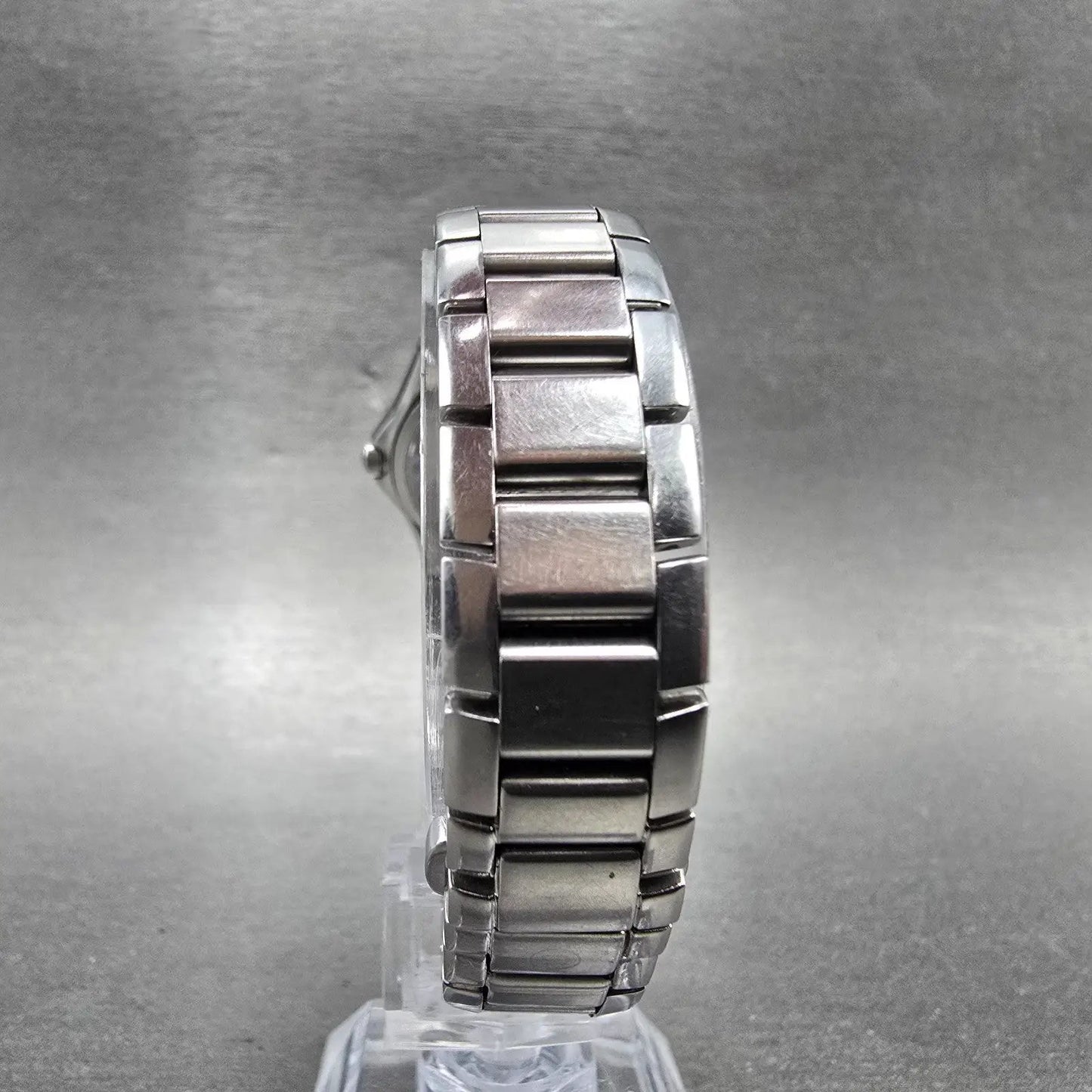 Movado Valeto Watch Women 25mm Black Dial Silver Tone 84 G4 1843 New Battery8