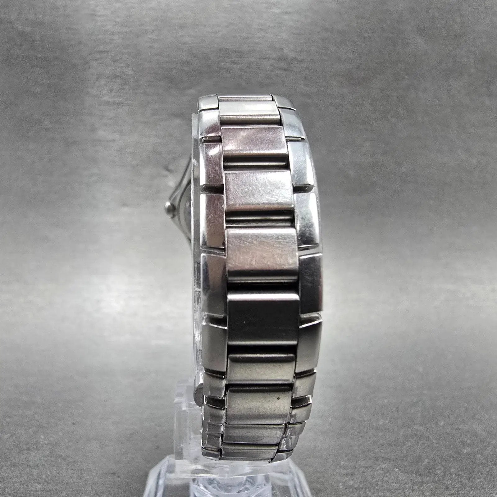 Movado Valeto Watch Women 25mm Black Dial Silver Tone 84 G4 1843 New Battery8