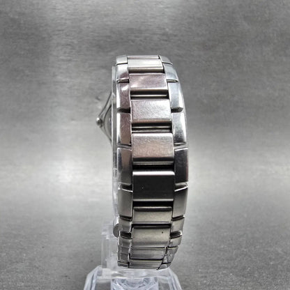 Movado Valeto Watch Women 25mm Black Dial Silver Tone 84 G4 1843 New Battery8