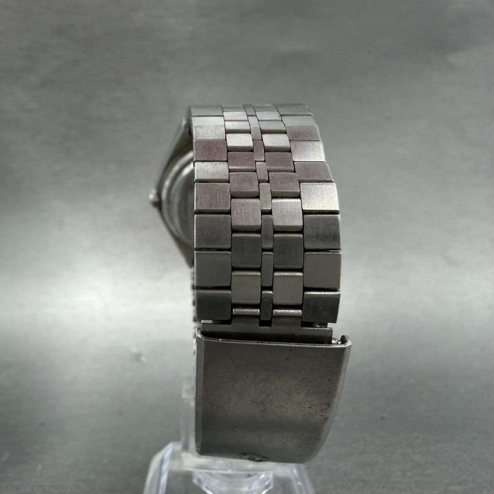 Citizen Crystron Watch Men 35mm Silver Dial Steel Daydate 4-730810 New Battery7