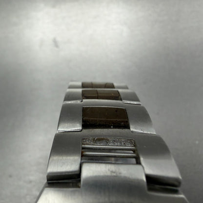 Guess Water Pro Watch Men 37mmm Silver Dial Silver Tone Round P177GL New Battery4