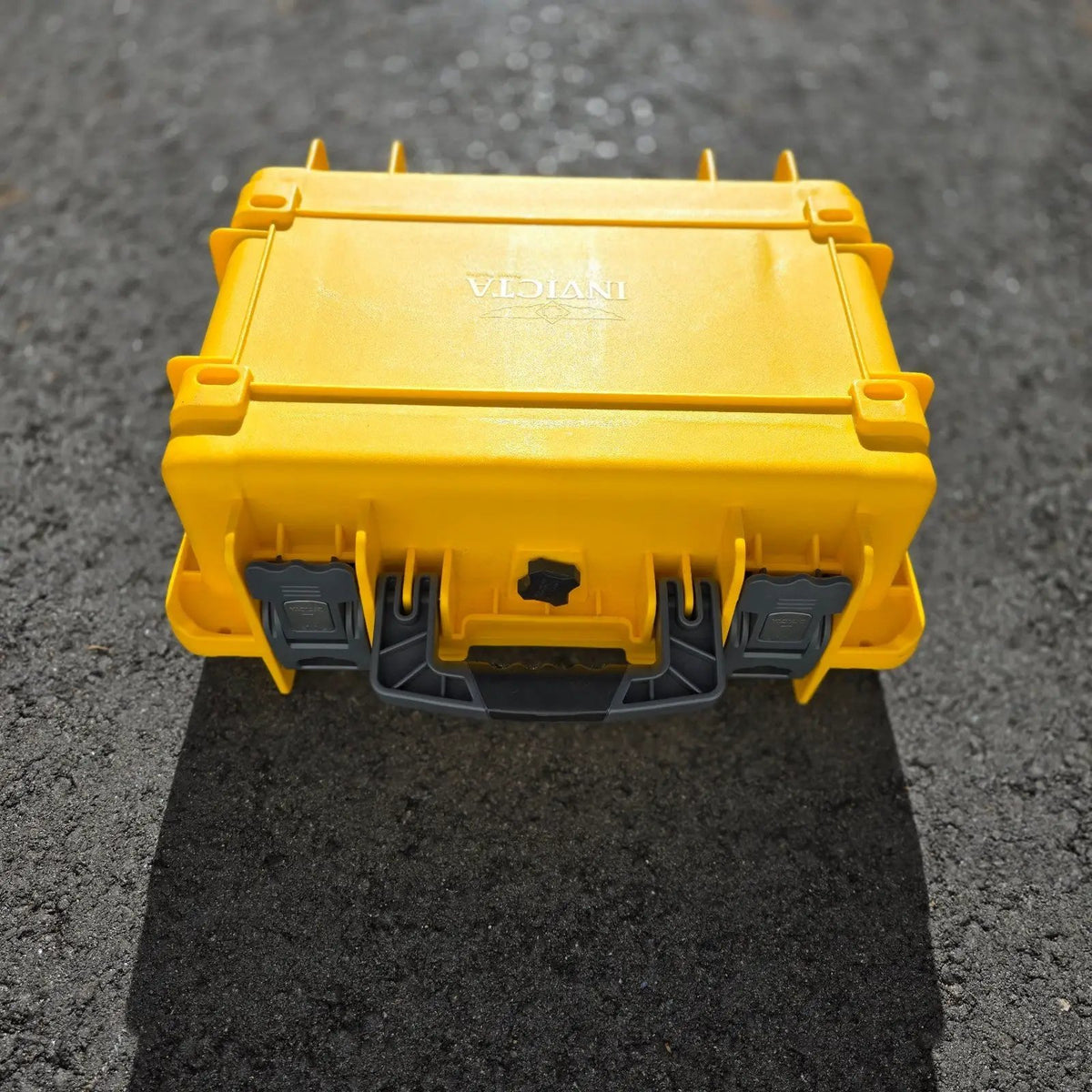 Invicta 8 Slot Watch Case Hard Yellow Black Plastic Foam insert Handle Cary Case10