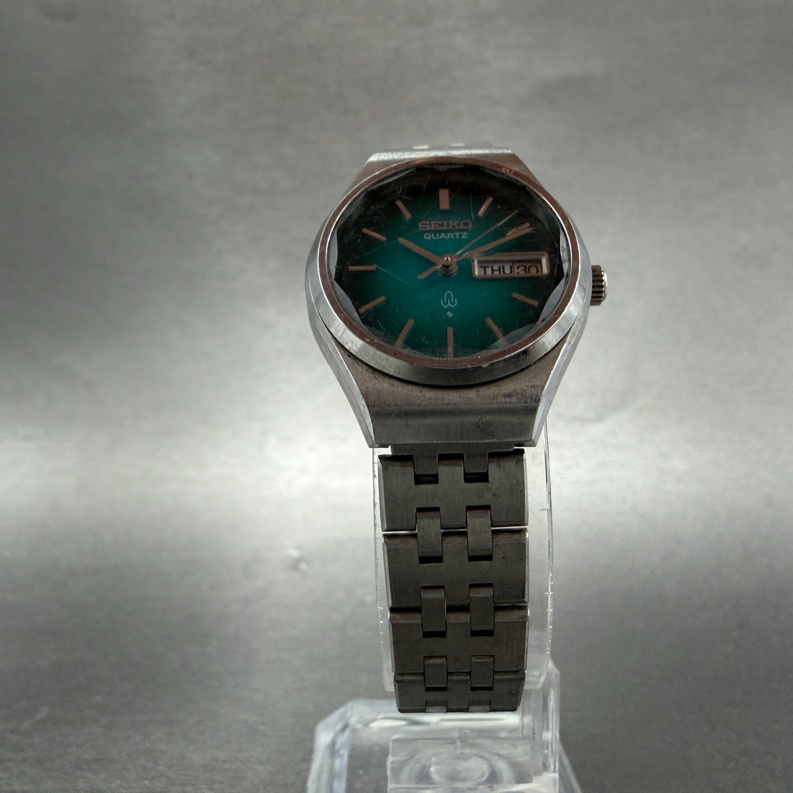 Seiko Watch Women 24mm Green Dial Silver Tone Daydate 7903-0100 New Battery5