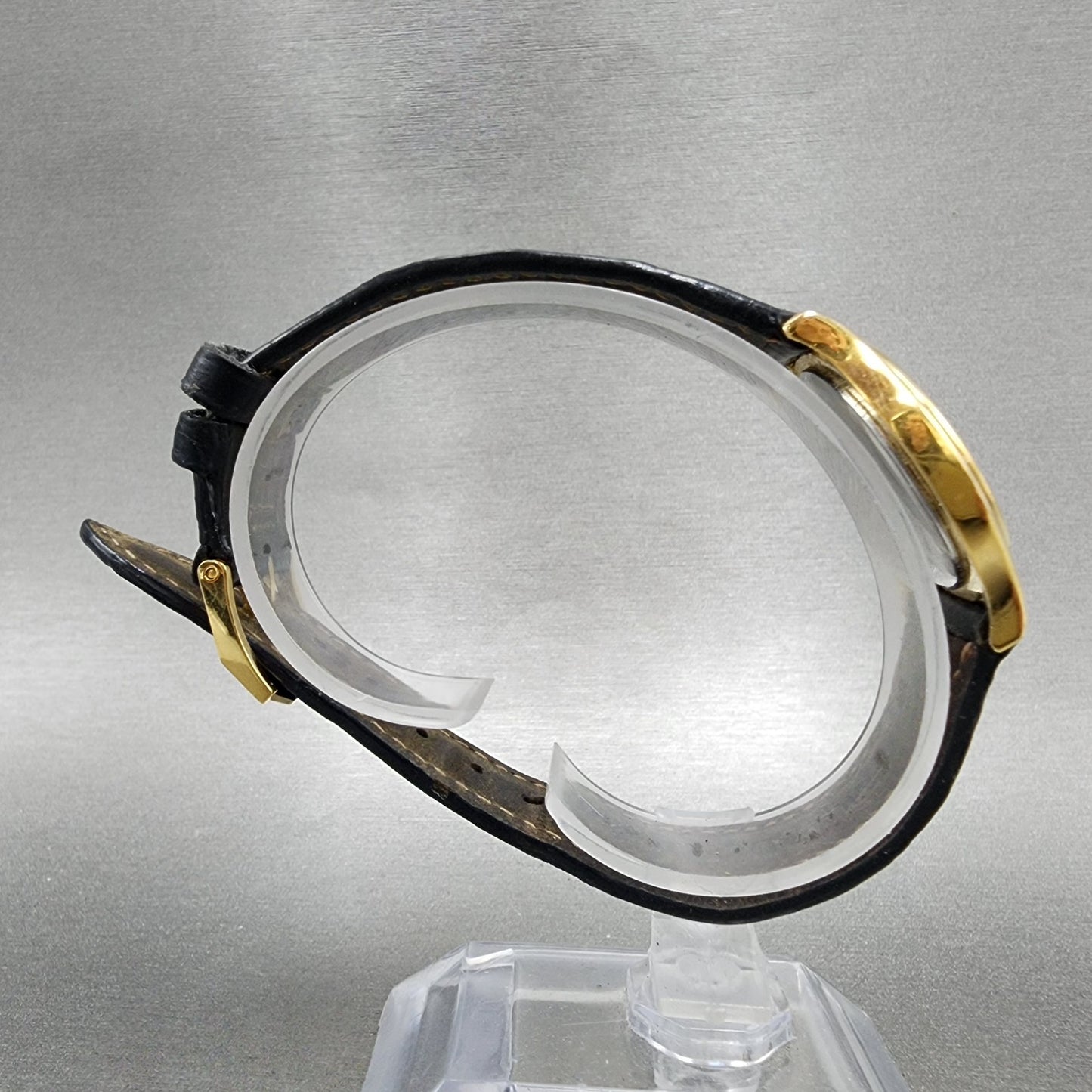 Movado Museum Watch Women 28mm Black Dial Gold Tone Round 87 E4 0823 New BattABC9