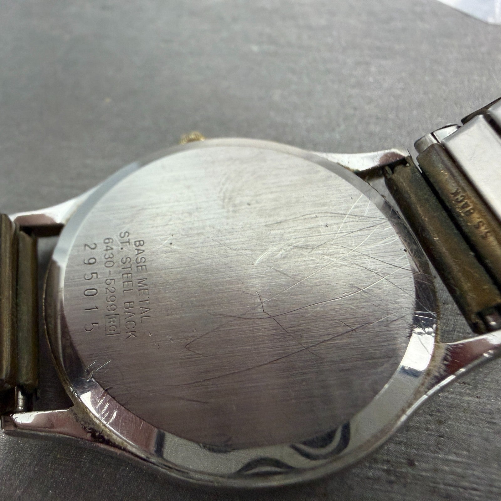 Seiko Watch Unisex 32mm Silver Dial Two Tone READ!!! Round 6430-5299 New Battery9