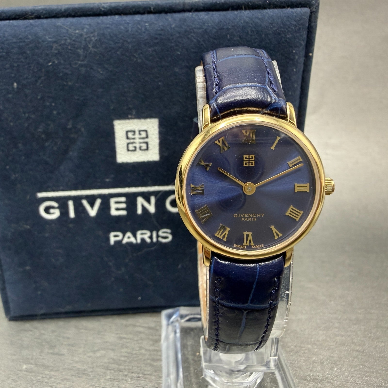 Givenchy Watch Women 24mm Blue Dial Gold Tone Round Swiss New Battery W/Box0