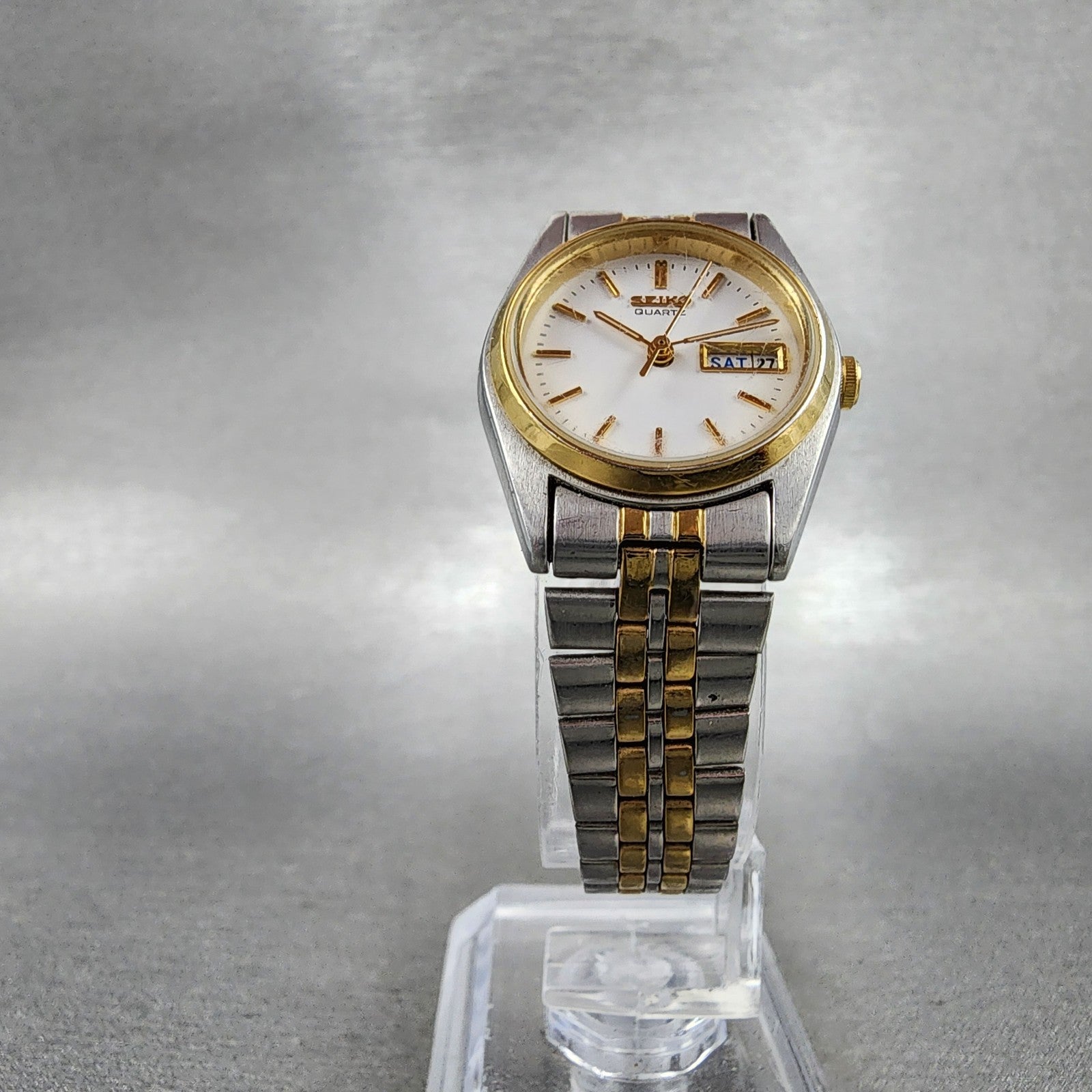 Seiko Watch Women 25mm White Dial Two Tone Daydate 7n430011 Round New Battery5