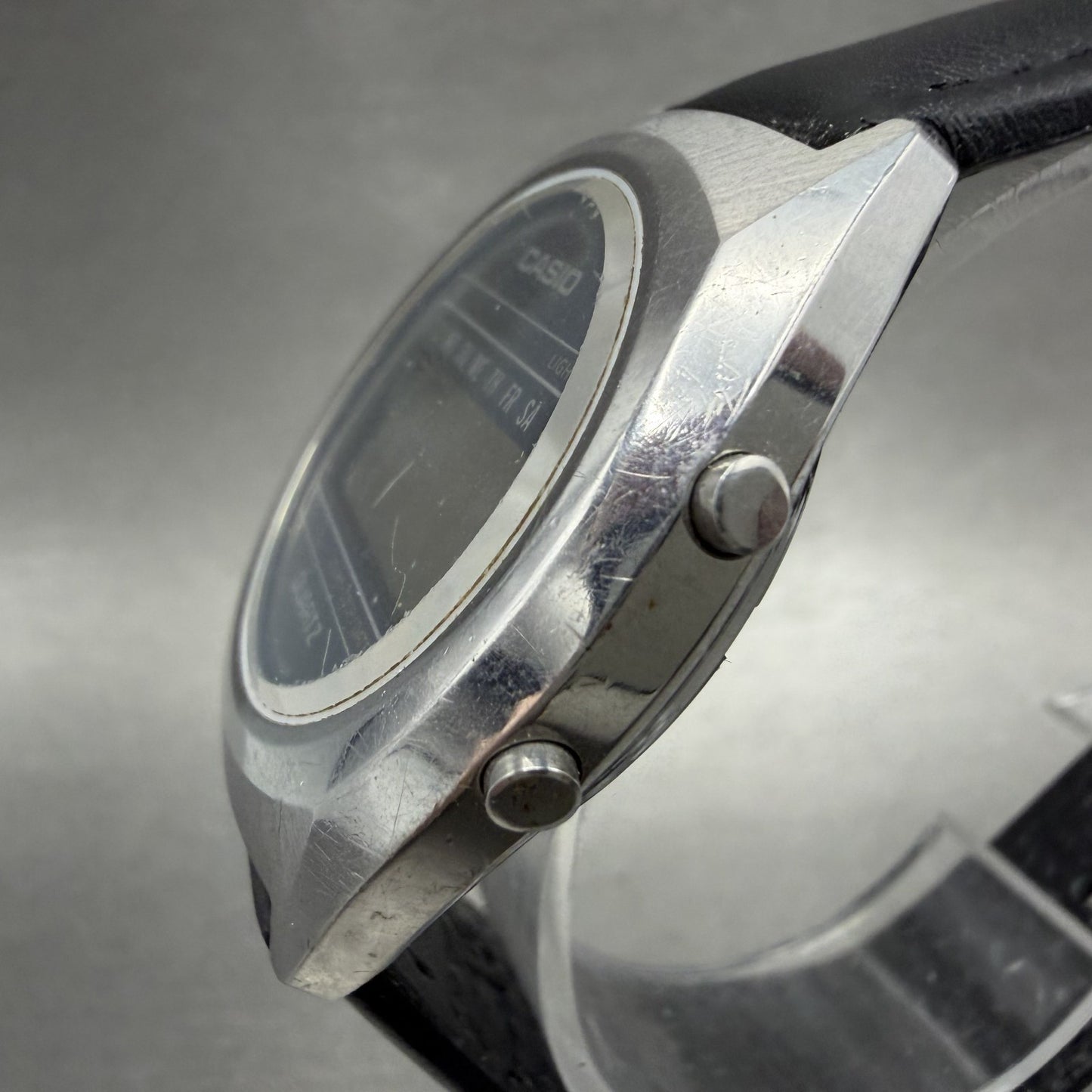 Casio 31QR20 Watch Men 34mm Digital Silver Tone Daydate Round New battery VTG2