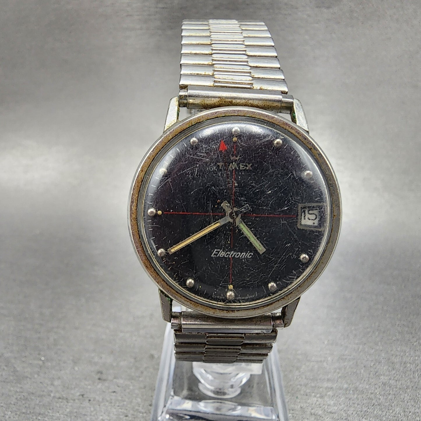 Timex Electronic Model 87 Watch Men 35mm Black Dial Silver Tone Date Round PARTS0