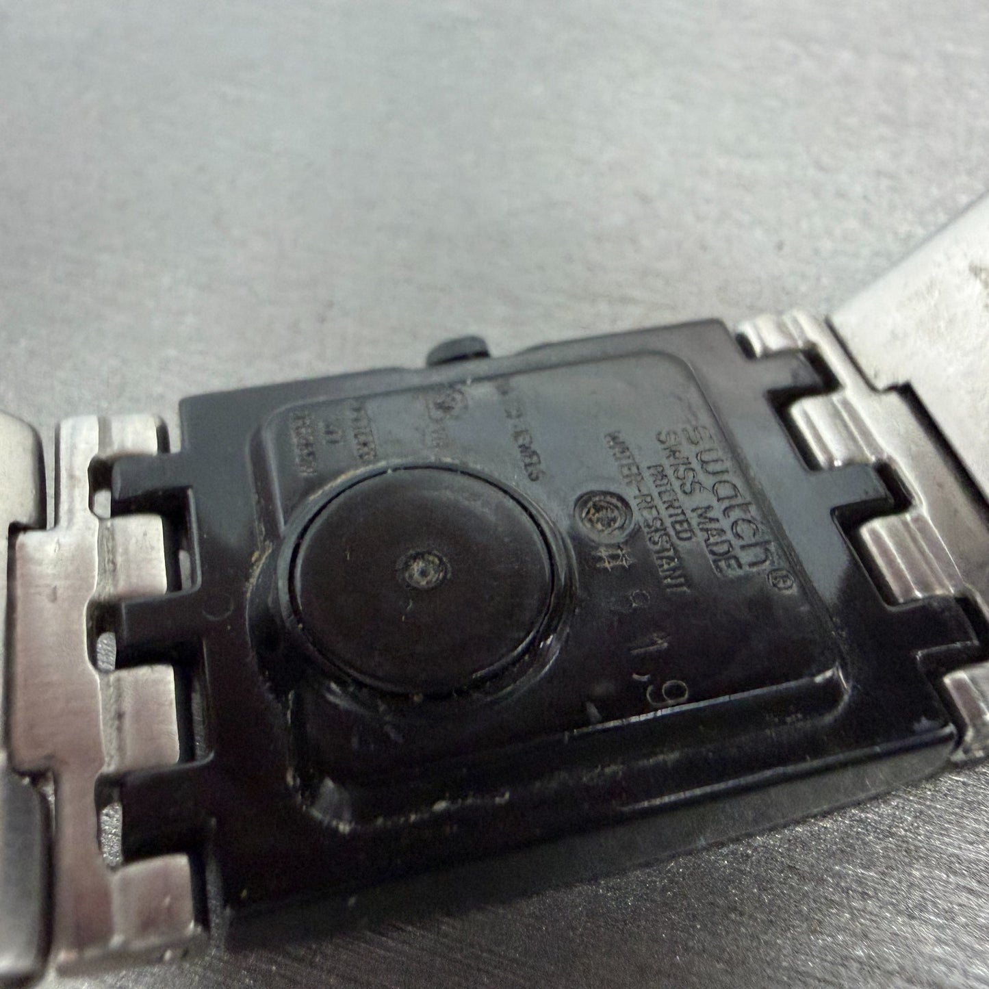 Swatch Going Out Watch Women 24mm Black Dial Black Tone Rectangle SUBB118 NewBat9