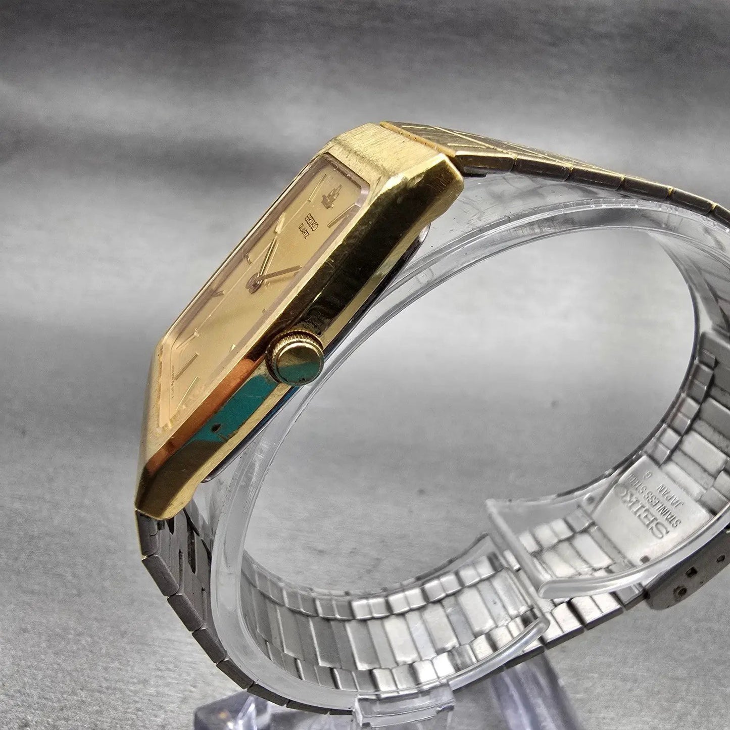 Seiko Watch Men 24mm Gold Dial Gold Tone Rectangle 5P30-5190 New Battery Vintage2
