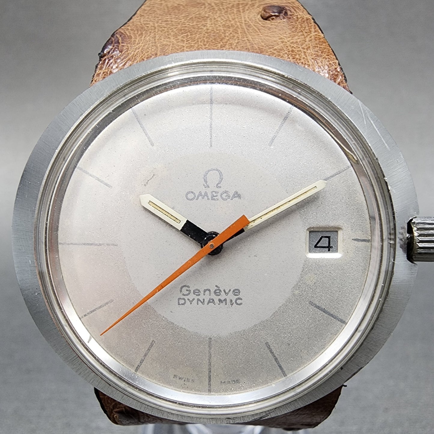 Omega Geneve Dynamic Watch Men 41mm White Dial Steel Date Oval Manual Runs2