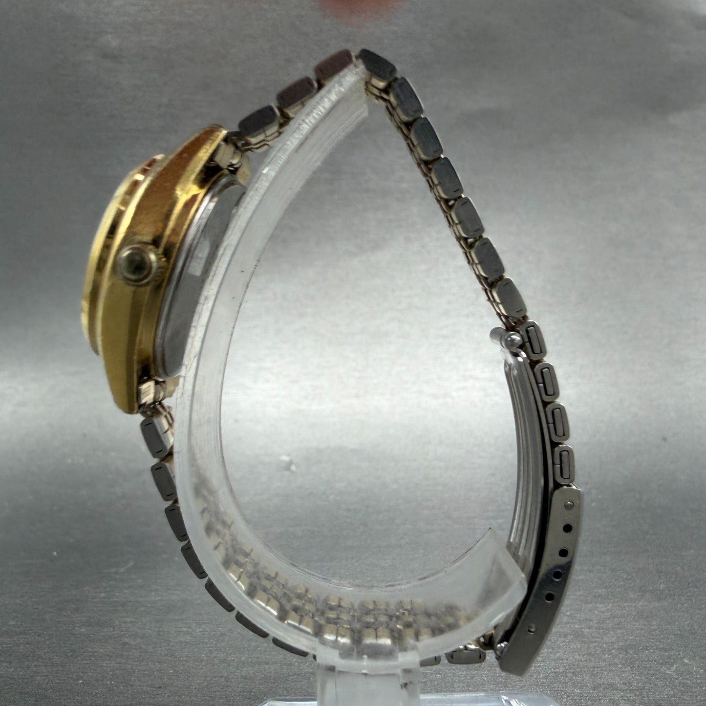 Seiko SQ Watch Women 25mm Champagne Dial Gold Tone Daydate Round New Battery6