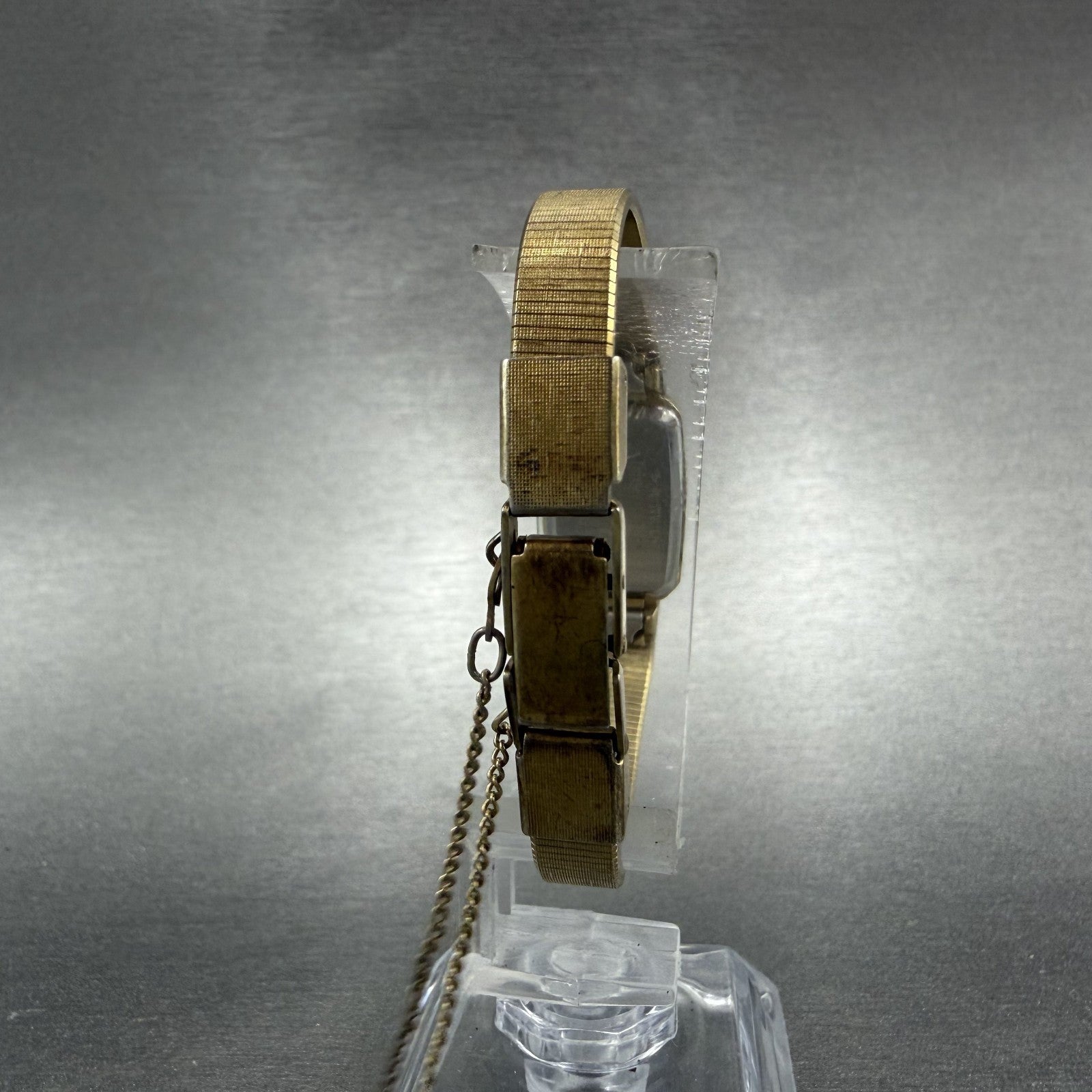 Seiko Tank Watch Women 14mm Champagne Dial Gold Tone 1320-5770 New Battery KUH97