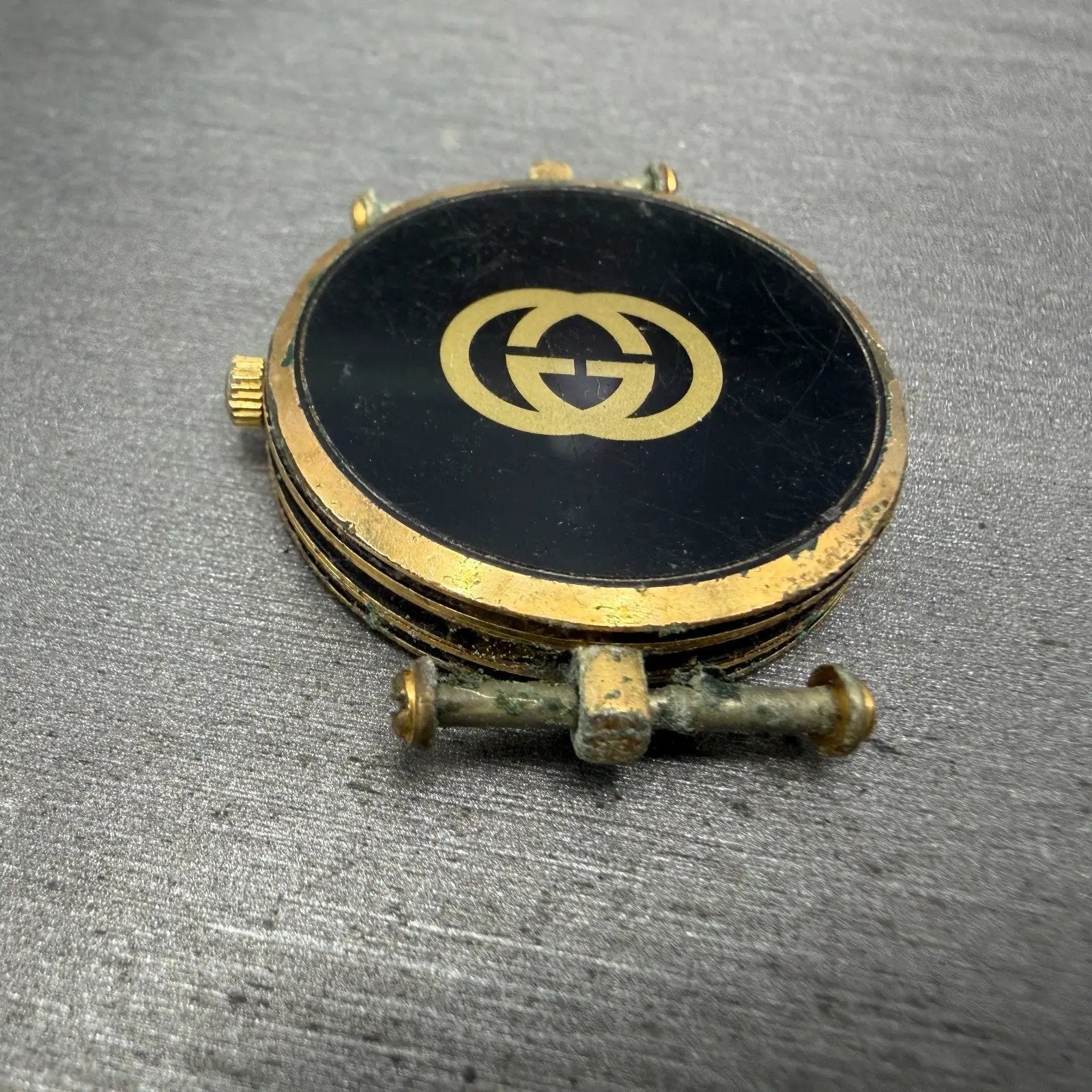 Gucci 2000M Watch Men 30mm Black Dial Gold Plated Round New Battery Vintage 65G7