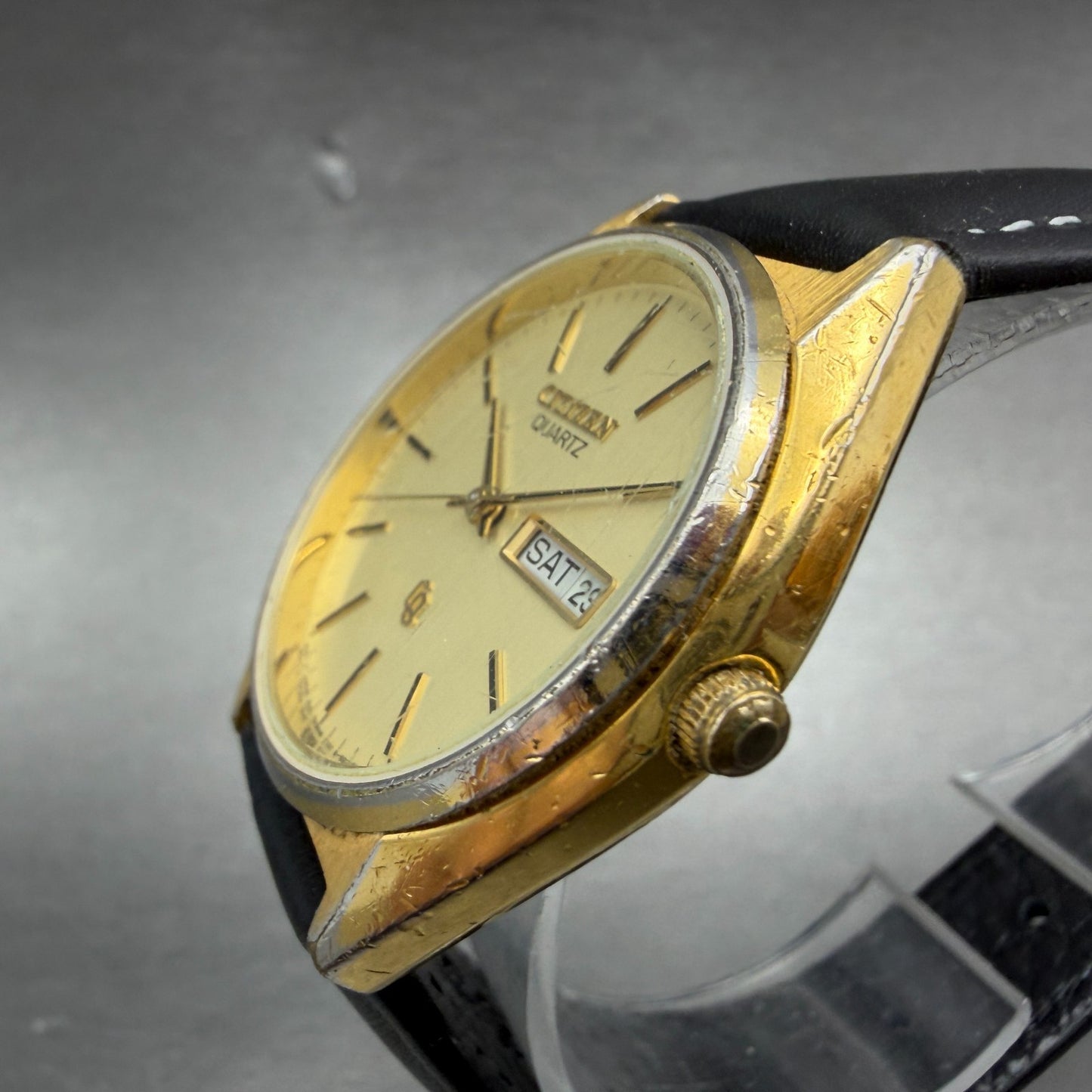 Citizen CQ Watch Men 35mm Champagne Dial Gold Tone Daydate 4-S05600 New Battery2