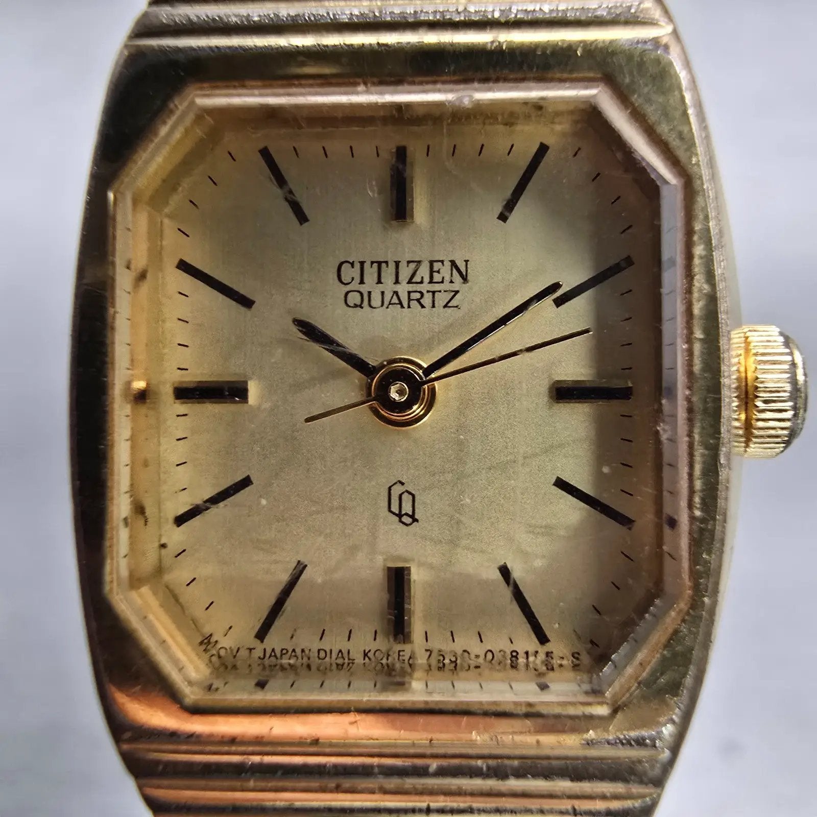Citizen CQ Watch Women 25mm Champagne Dial Gold Tone 4-0403255 New Battery VTG1