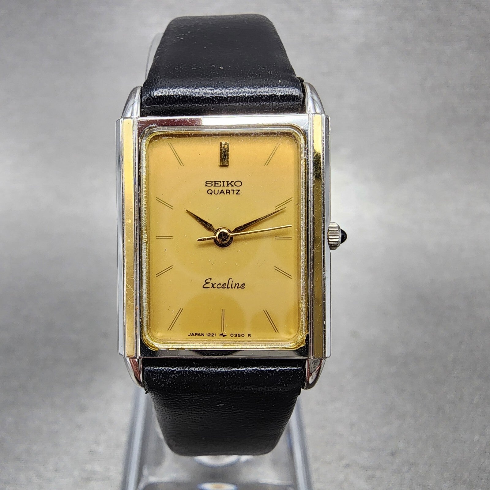 Seiko Exceline Tank Watch Women 19mm Gold Dial Two Tone Rectangle New Battery0