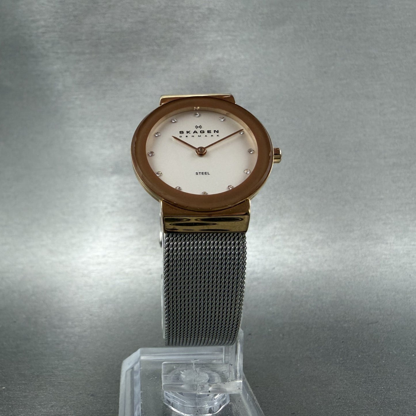 Skagen Watch Women 26mm White Dial Rose Gold Tone Round 358SRSC New Battery5