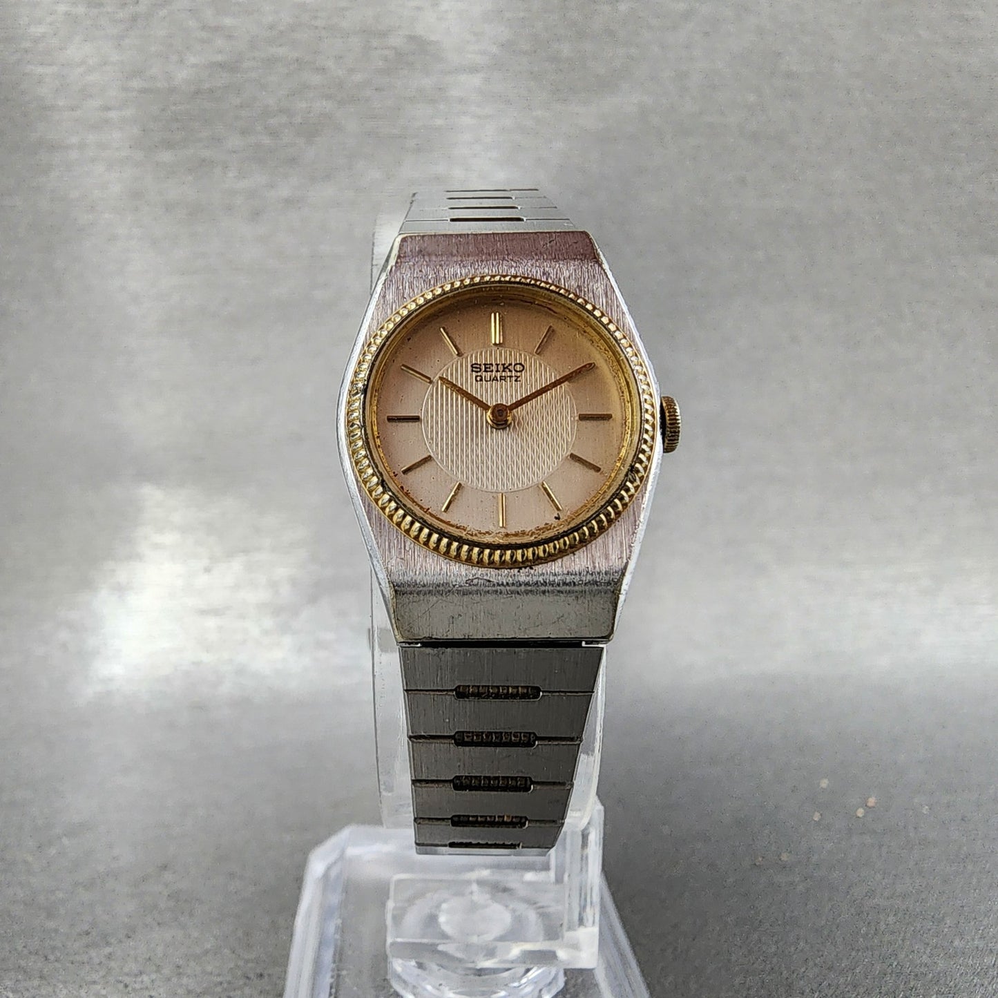 Seiko Watch Women 20mm Silver Dial Two Tone Round 54200059 New Battery5