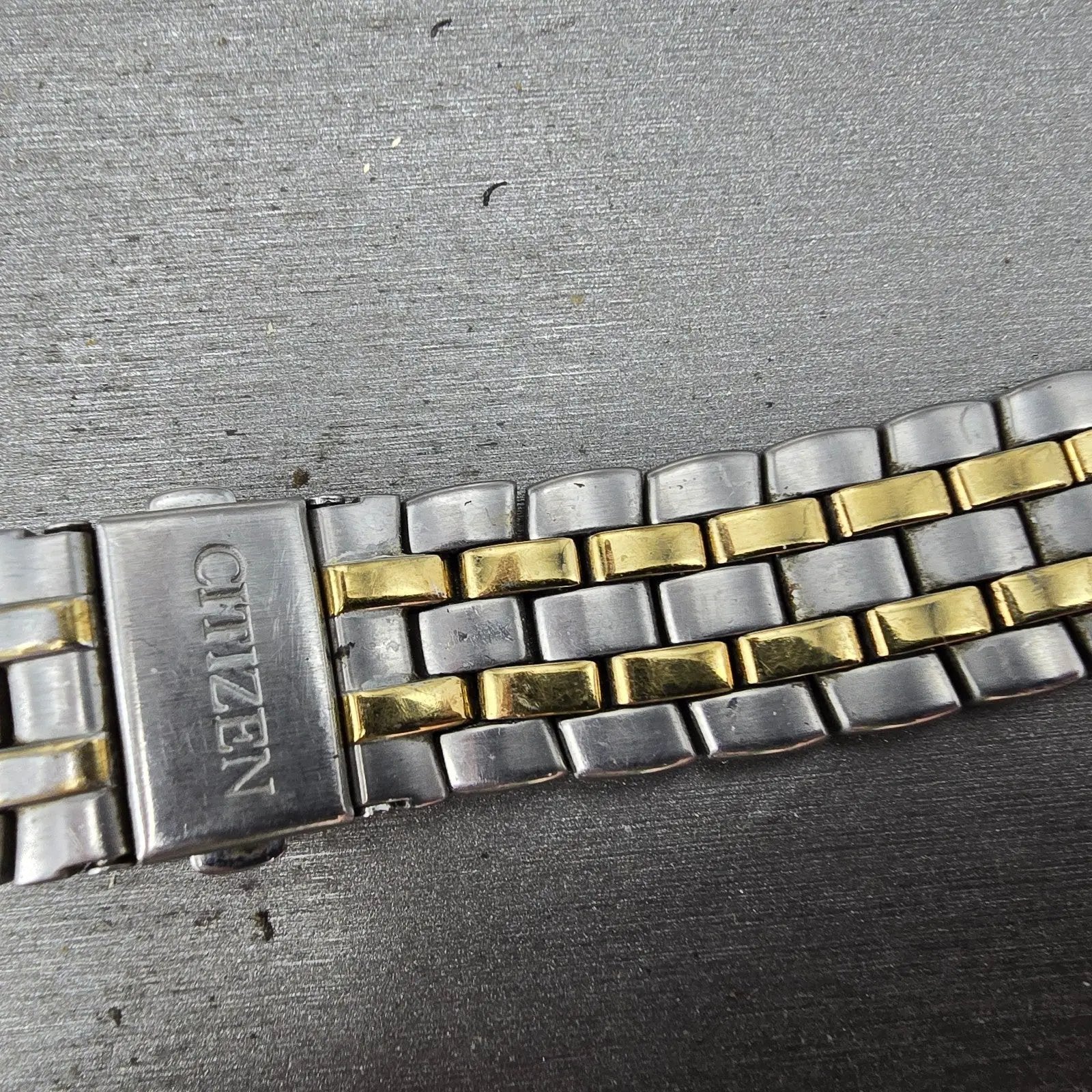 Citizen Bracelet 20mm Stainless Steel Two Tone Tri Folding Clasp VTG READ!!!!!!!2