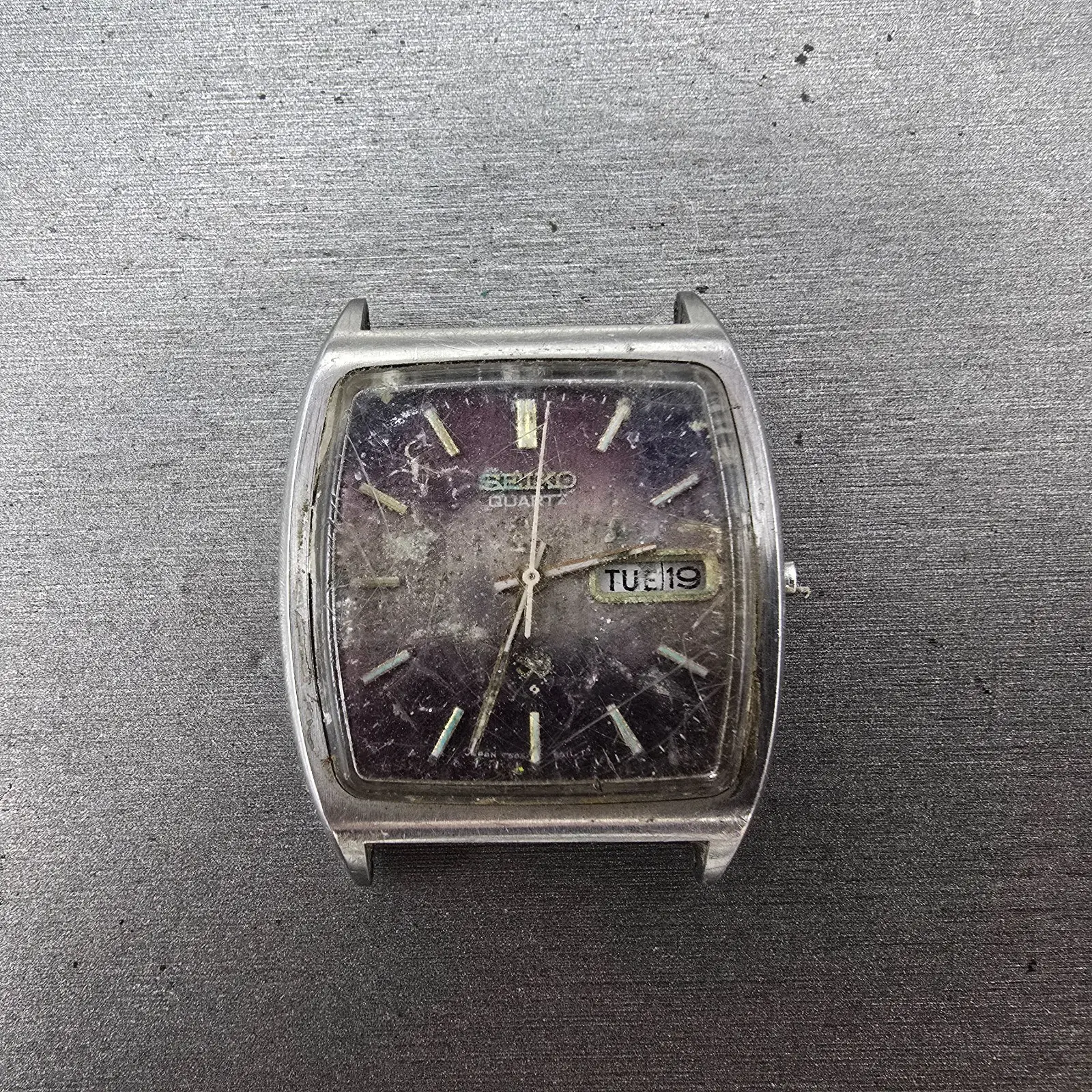 Seiko SQ Watch Men 34mm Purple Dial Silver Tone Daydate 7546-5019 PARTS Vintage0