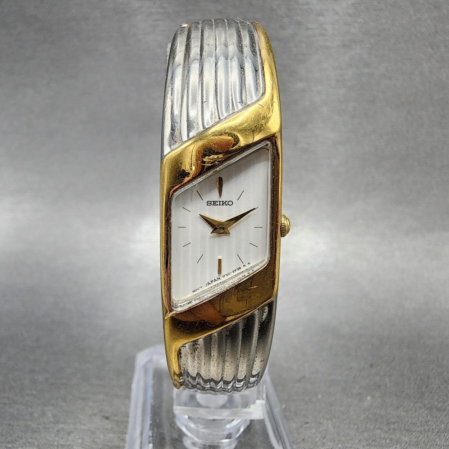 Seiko Tank Watch Women 15mm White Dial Two Tone Rectangle 1f206f60 New Battery0