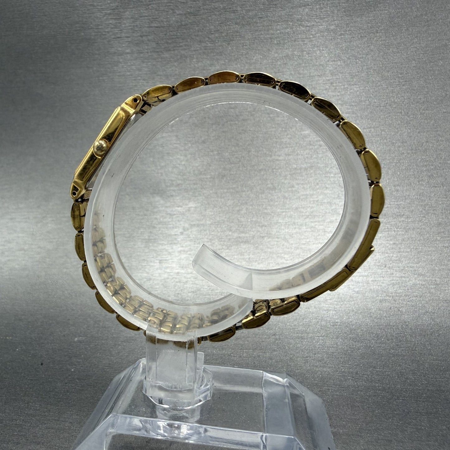 Seiko Tank Watch Women 13mm Silver Tone Gold Tone Rectangle 2e20-6859 NewBatt BA6
